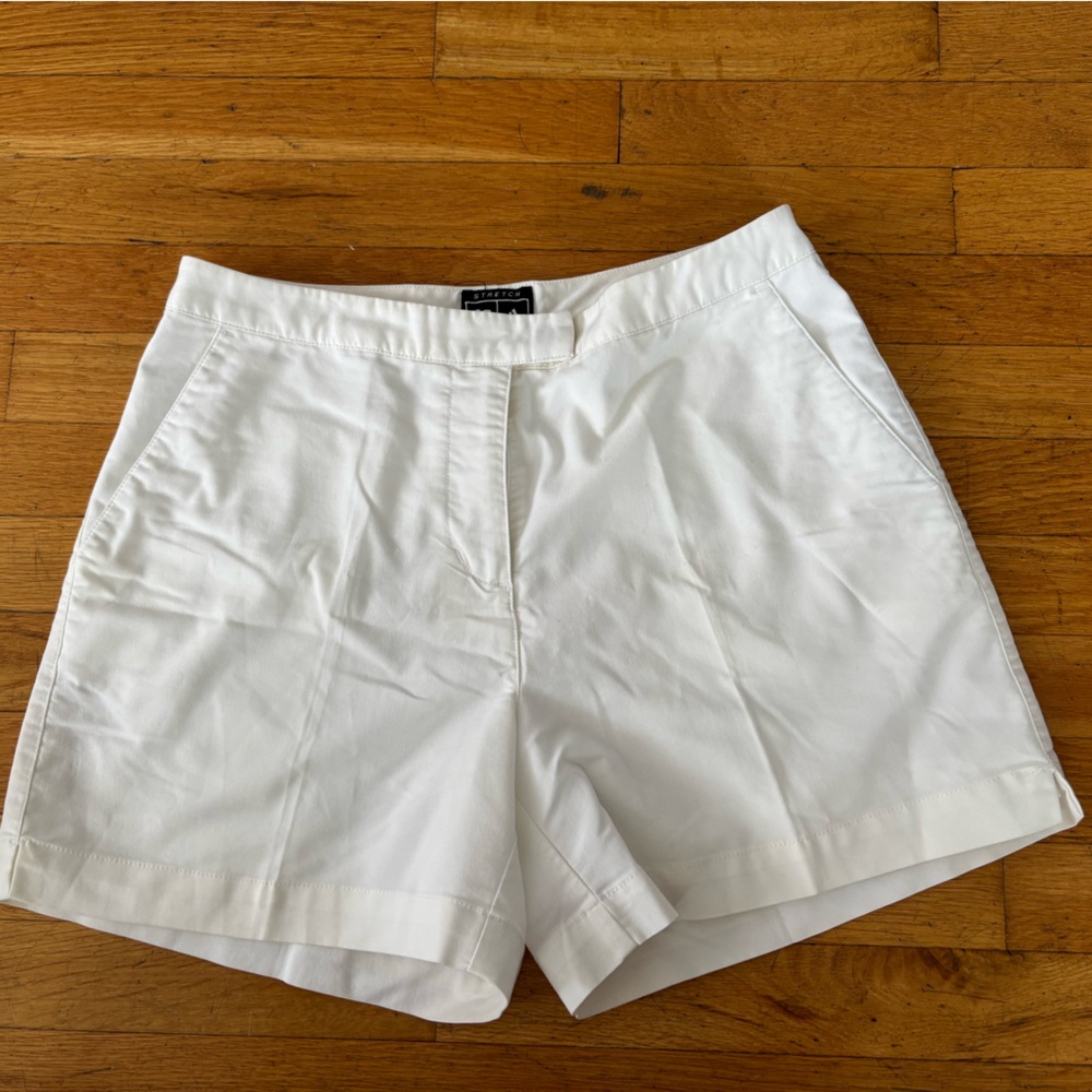 adidas Women's White golf/tennis Shorts